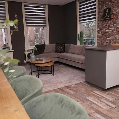Ruim Appartement In Utrecht. エクステリア 写真