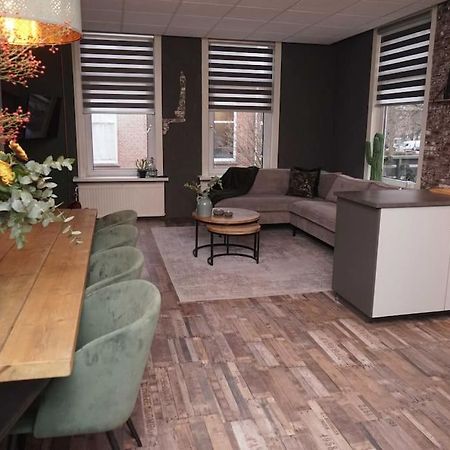 Ruim Appartement In Utrecht. エクステリア 写真